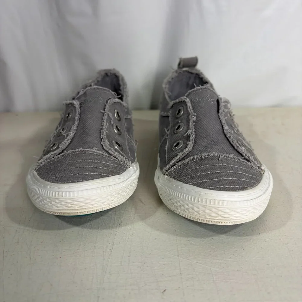 Blowfish Malibu Grey Slip-On Casual Canvas Sneaker Women Size 8.5 - Picture 3 of 13